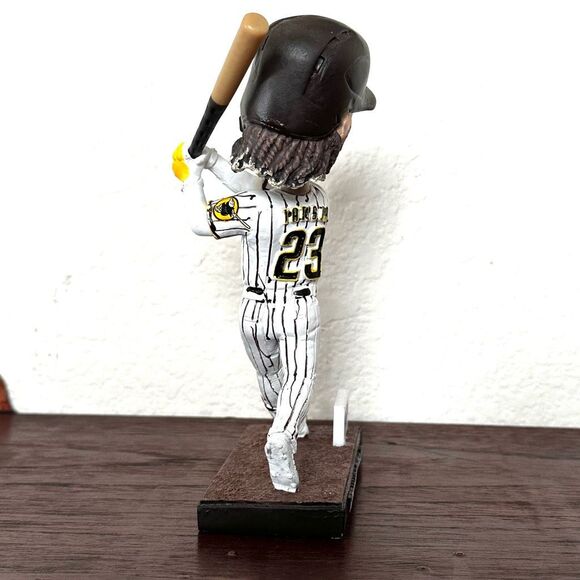 San Diego Padres Fernando Tatis Jr. Bobblehead 2022 - Picture 4 of 10